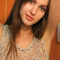 Holly Haim