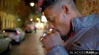 Visitare una bella città e la BBC è il modo migliore per fare un viaggio in auto