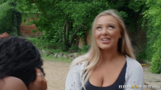 New Neighbor gets a Full-Face Facial