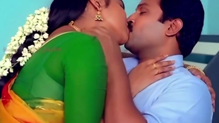 Indian actress hot kissing scenes