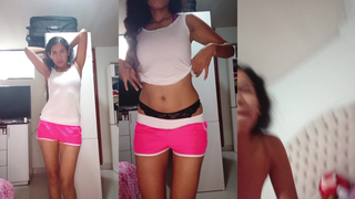 Flaquita cachonda rico culo hermosas piernas