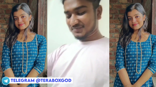 Desi Village Girl Giving Deep Blowjob To Lover Mms Xxx