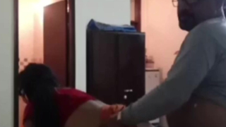 Pati Ne Patni Ki Saree Utha Kar Li Masti