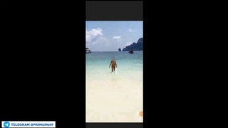 New Instagram Viral Smriti jain Beach dare Video