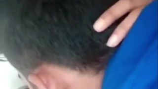 Kamar Pakad Ke Kiss Kiya Toh Ladki Hui Behaal