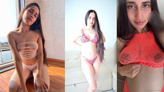 Indian Shy Insta Babe Akanksha Showing Her Wild Side With Boobs Play