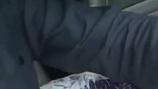 Soyi hui Bengali girl ke boobs sath khelta uska boyfriend