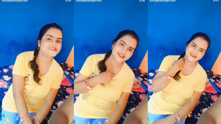 Sexy soniya agar ki randi big boobs saiz showing bf part 2 hot lips