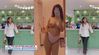 Gorgeous Desi Girl Records Divine Nude Body Telegram @ZodxKing