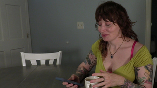 Bettie Bondage Simping For StepMom 4K