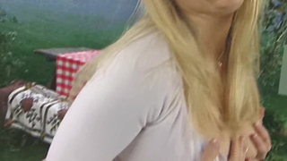 Danni Ashe - PARK LAP