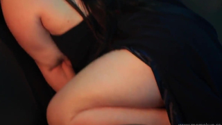 Momokun Vegas Limo Boy Girl Tease Video