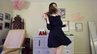 Amber Hahn / imamberhahn – Doing it for Daddy