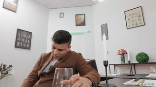 Brazzersexxtra Blondie Fesser Dining On The Masseurs Dick