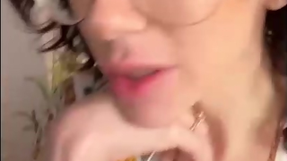 Mama Fiona - Peeping Tom Mom -