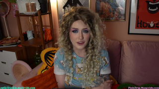 Pink Drip - Family Fitness Feat Cutie-Frankie