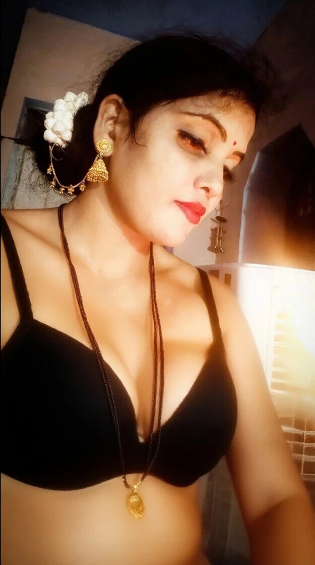 Sexy Sapna