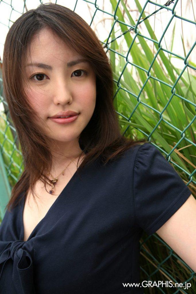 takako kitahara nude japanese boobs skirt graphis 03 800x1200