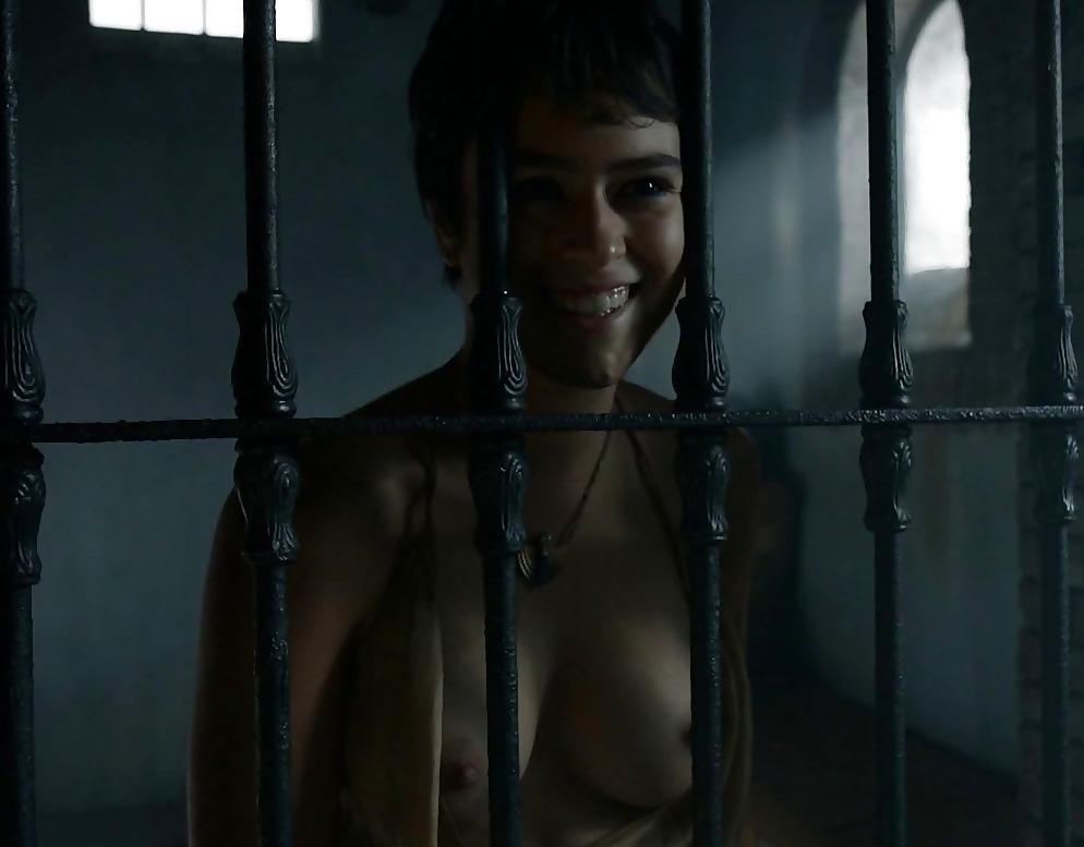Pool: The best boobs of Game of Thrones. 