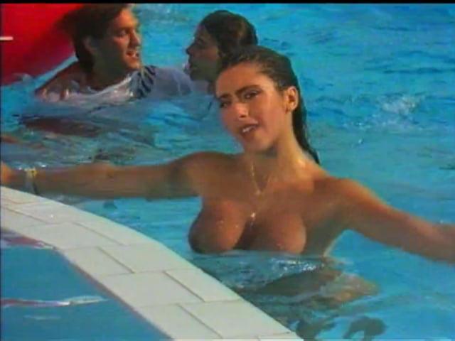 Sabrina Salerno Sabrina Salerno Ustionata Al Sole In | SexiezPix Web Porn